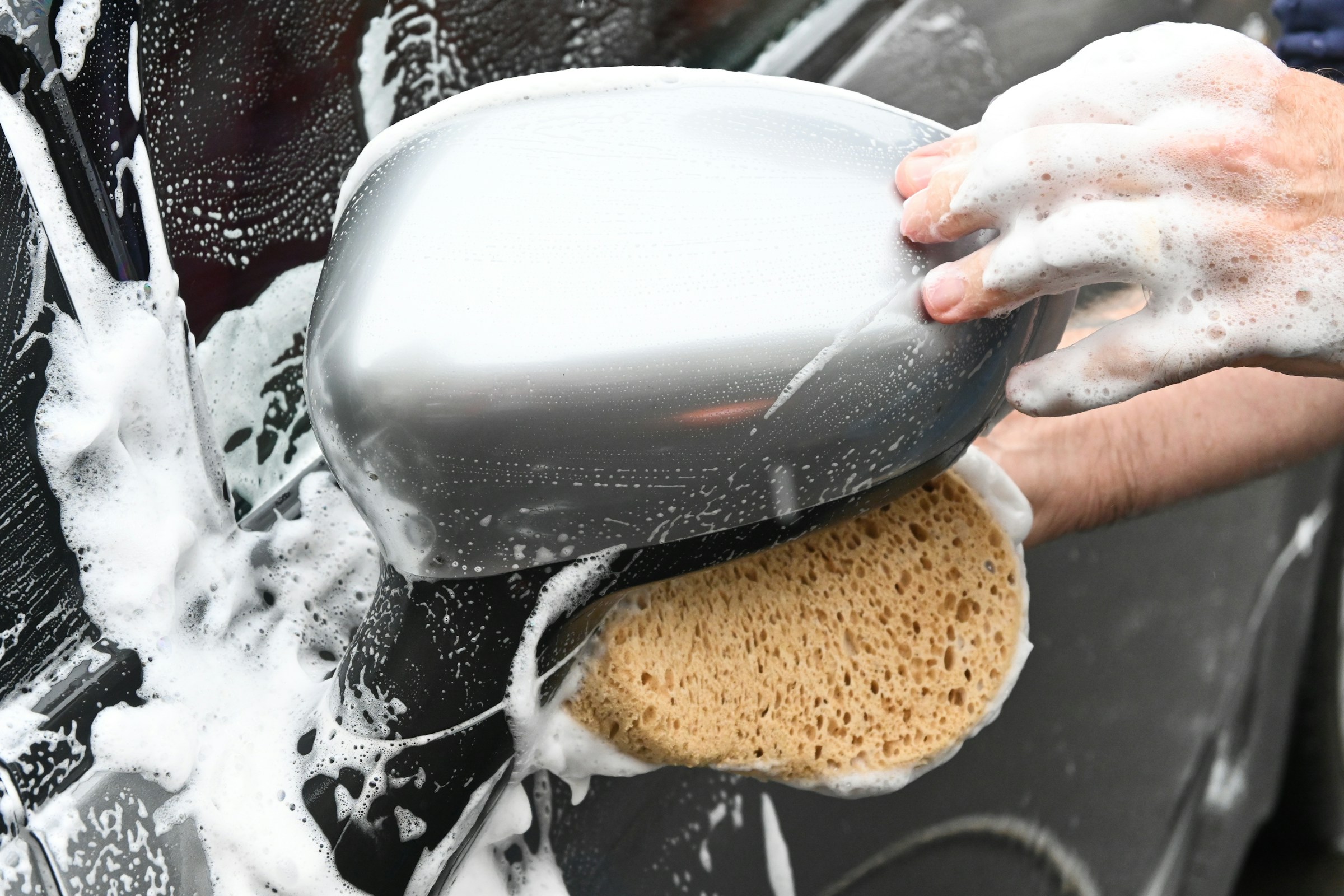 auto detailing Staten Island hand wax and polish
